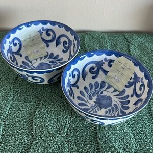 Artisan De Luxe Blue Floral Scroll Bowls Melamine Set of 2 NEW!